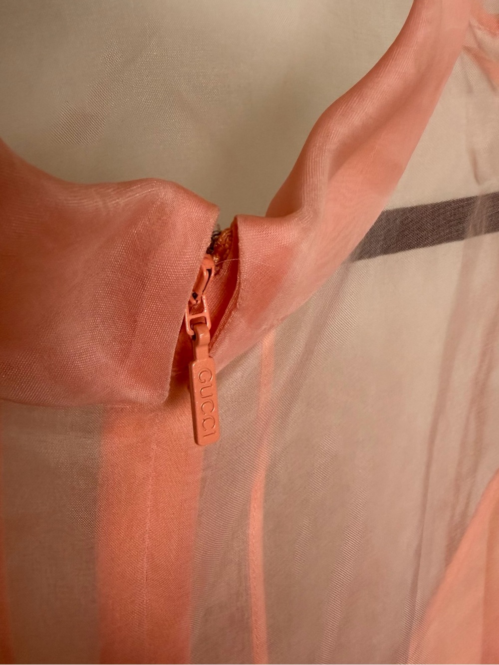 Gucci Peach Sheer Organza Sleeveless Top with Camisole - Picture 4 of 5